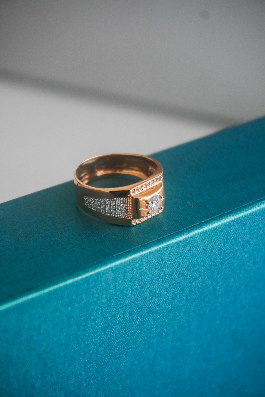 Crafting Captivating Headlines: Your awesome post title goes here IMG 1539